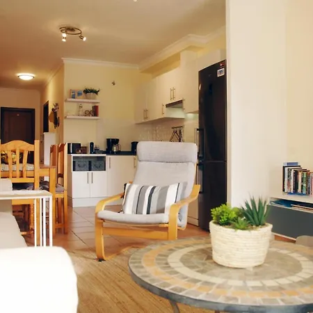 Villa Townhouse El Sultan, 6 Sleeps, Wi-fi & Tv Package