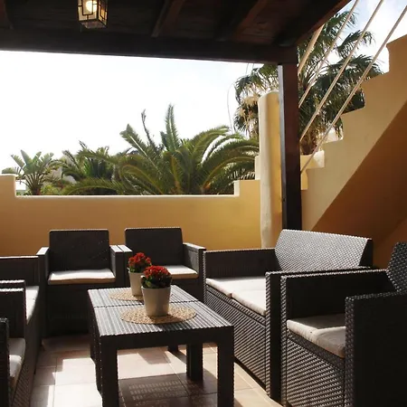 Villa Townhouse El Sultan, 6 Sleeps, Wi-fi & Tv Package