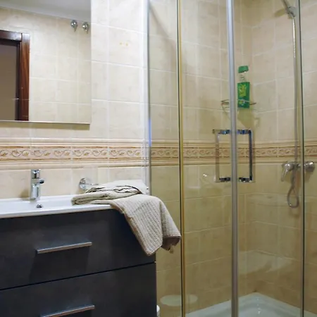 فيلة Townhouse El Sultan, 6 Sleeps, Wi-fi & Tv Package كوراليهو